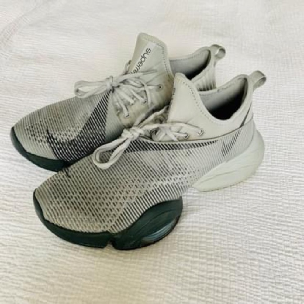 Nike | Men’s Size 13 Air Zoom SuperRep Smoke Grey Training Shoes